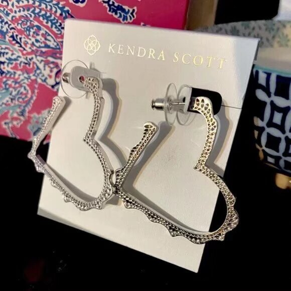 Kendra Scott Stud Earrings - Picture 2 of 7